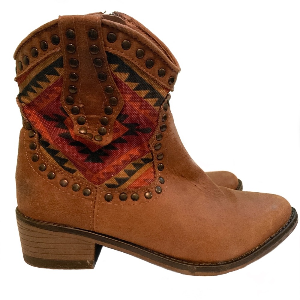 Fashion boots